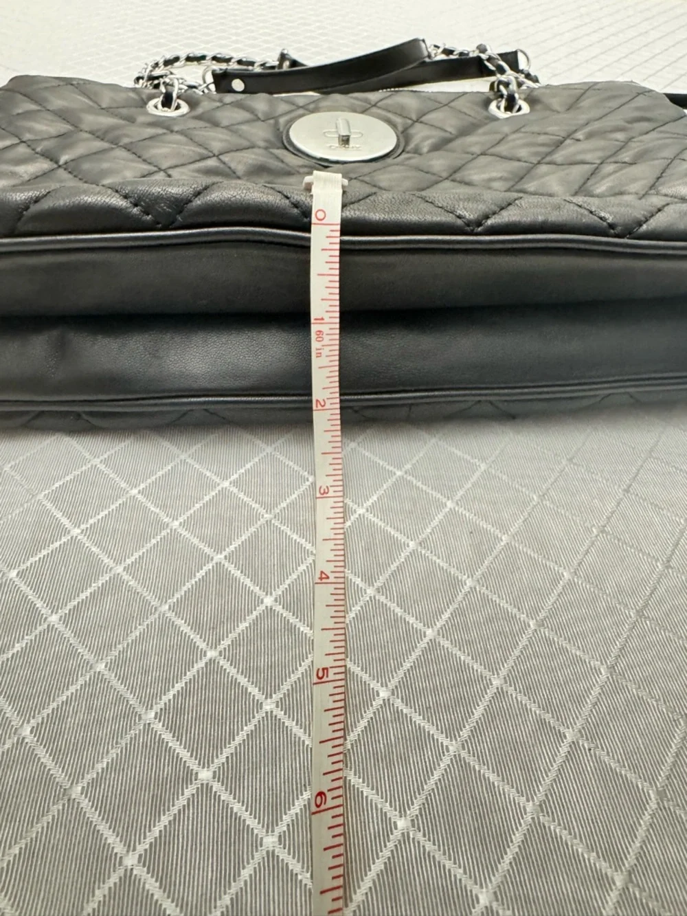 DKNY Quilted Black Shoulder Tote with Chain Straps - Picture 6 of 9